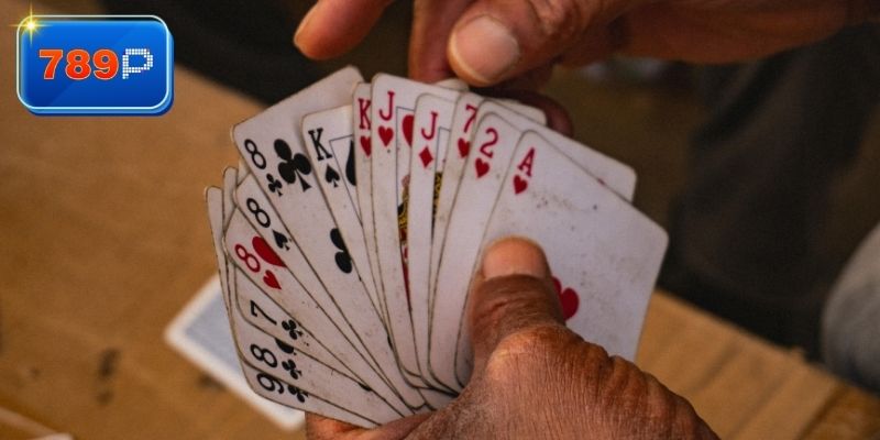 Quy định về thứ tự quân bài trong game 